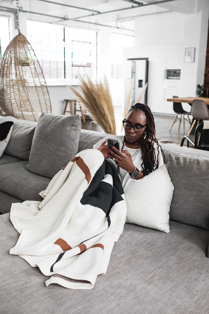 Artist Designed Blanket - Nenzima x The Urbanative